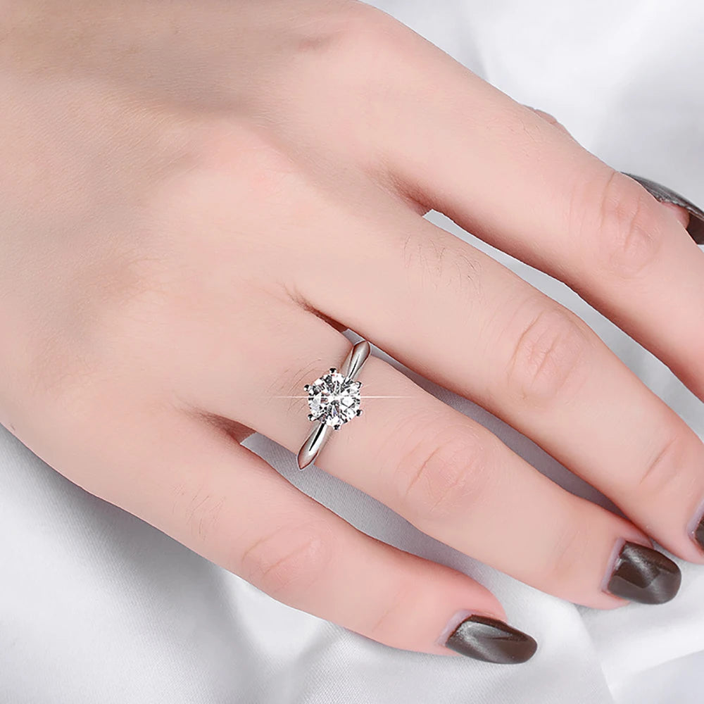Ariana Solitaire Moissanite Ring