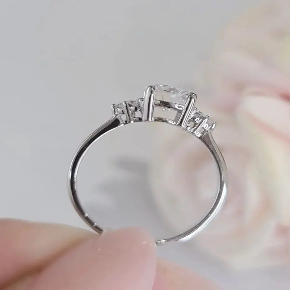 Jana Lab-Grown Diamond Ring