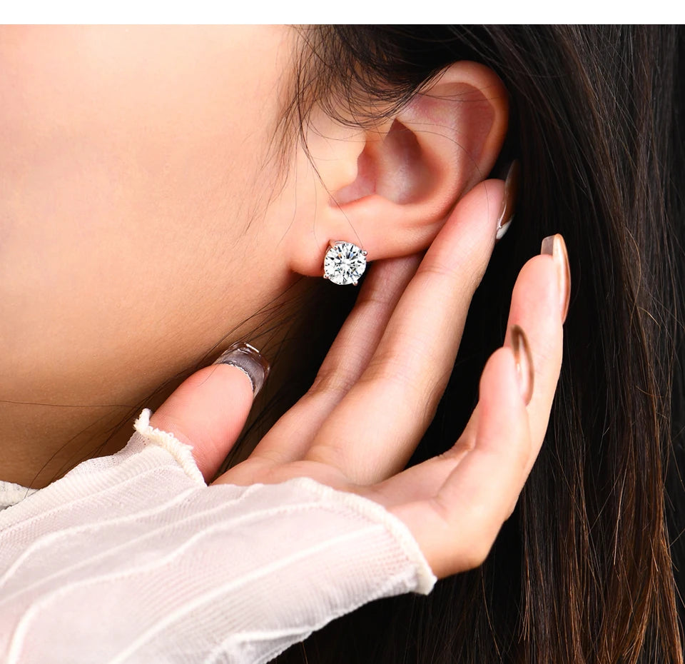 Lilia Moissanite Stud Earrings