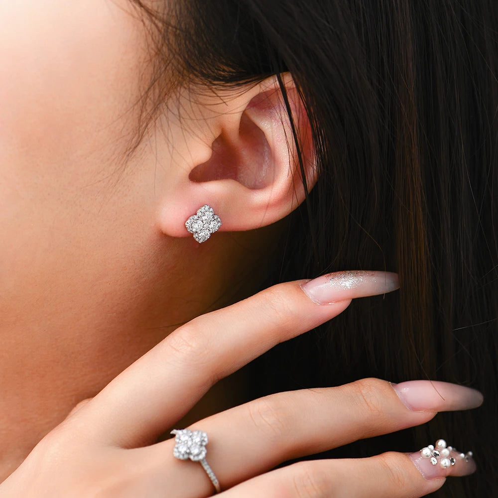 Scarlett Moissanite Earrings