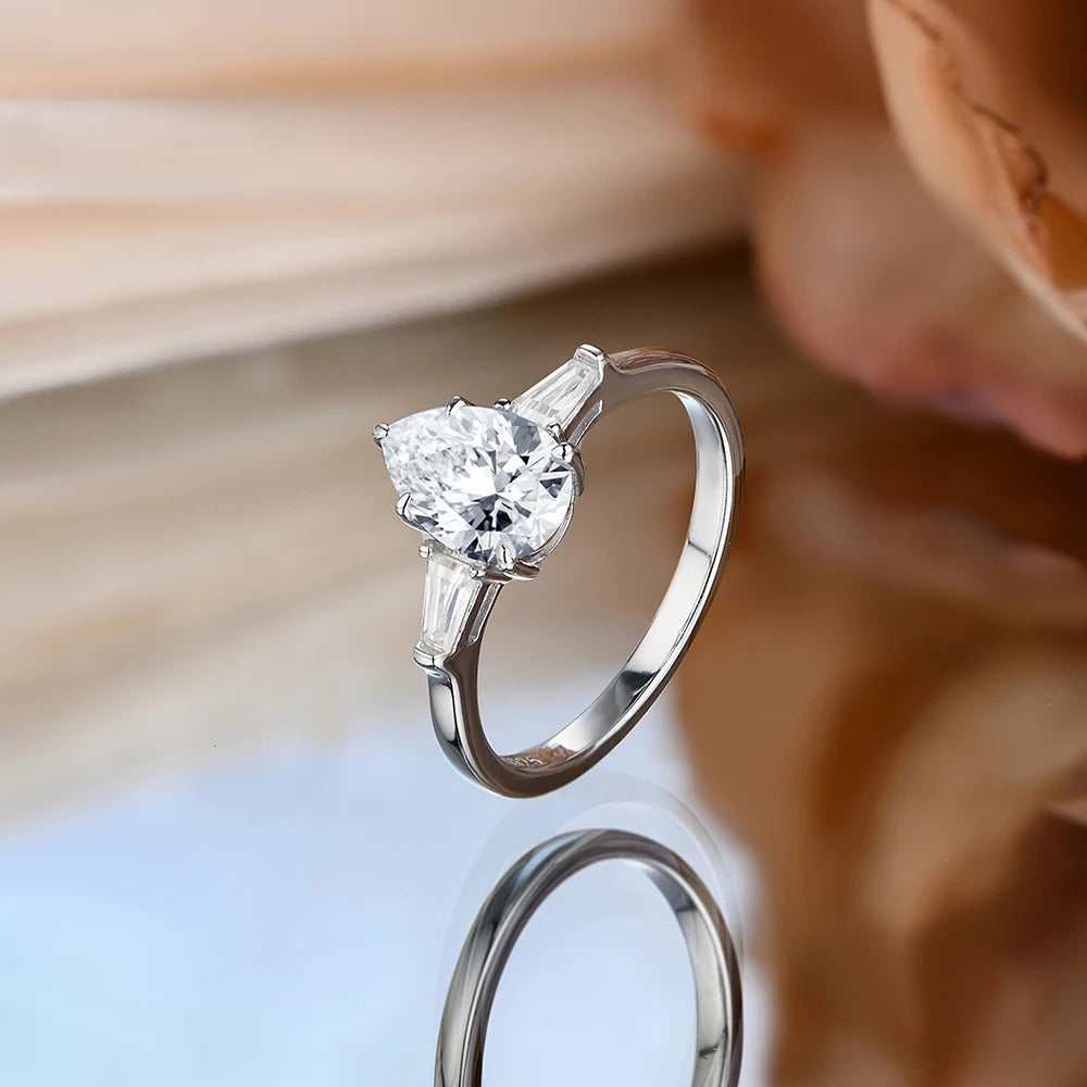 Hala Moissanite Ring