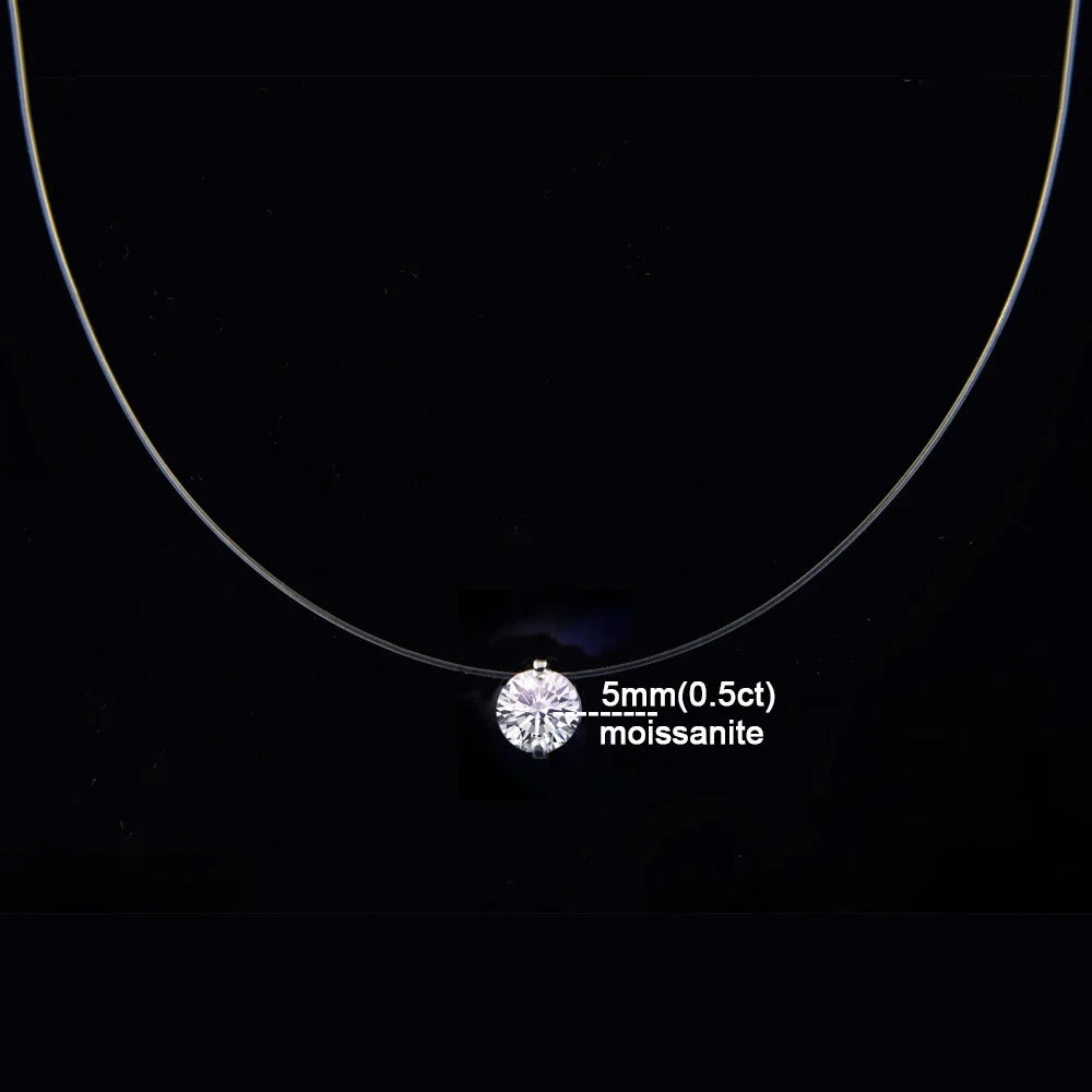 قلادة إيفلين المويسانيت بخيط شفاف