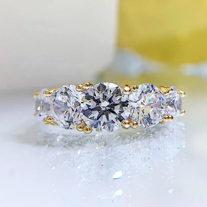 Arabella Moissanite Diamond Ring