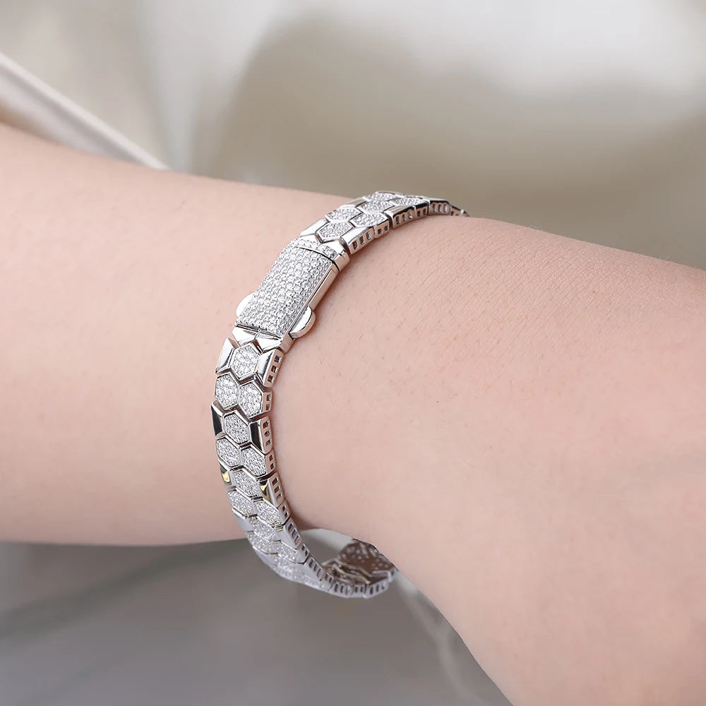 Elara Honeycomb Moissanite Bracelet