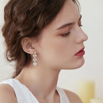 Alexis Moissanite Drop Earrings